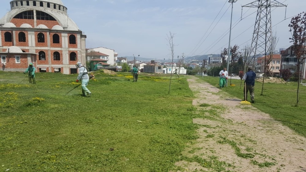 İzmit Parkları bakımdan geçiyor 
