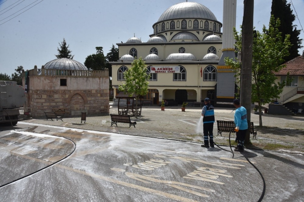 İzmit’in köyleri ikinci kez dezenfekte ediliyor 