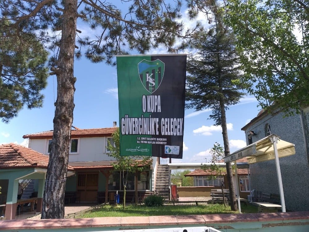 İzmit’in köyleri şampiyonluk havasına girdi 