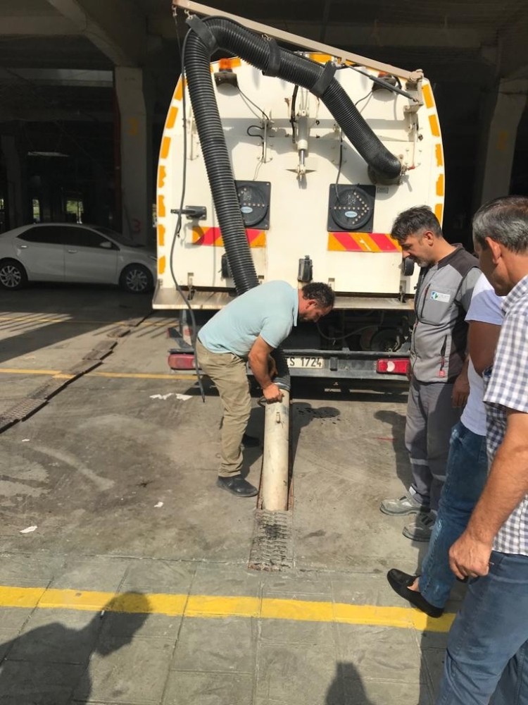 İzmitli pazarcıların isteği yerine getirildi 