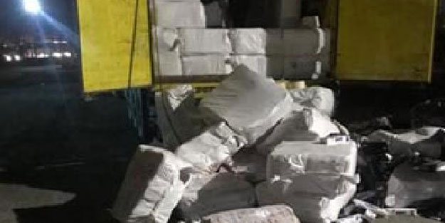 İzmit'te 70 bin 800 paket kaçak sigara ele geçirildi