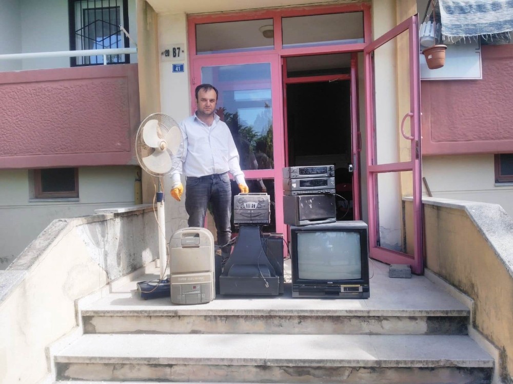 İzmit’te elektronik atıklar dönüşüme kazandırılıyor 