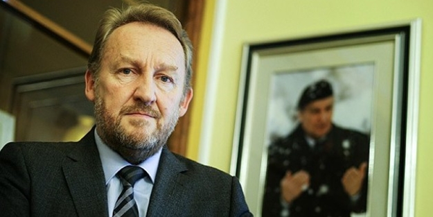 İzzetbegoviç: Evet tarafız, Erdoğan'ın tarafındayız