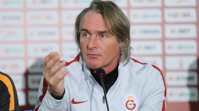 Jan Olde Riekerink'ten papağan çıkışı