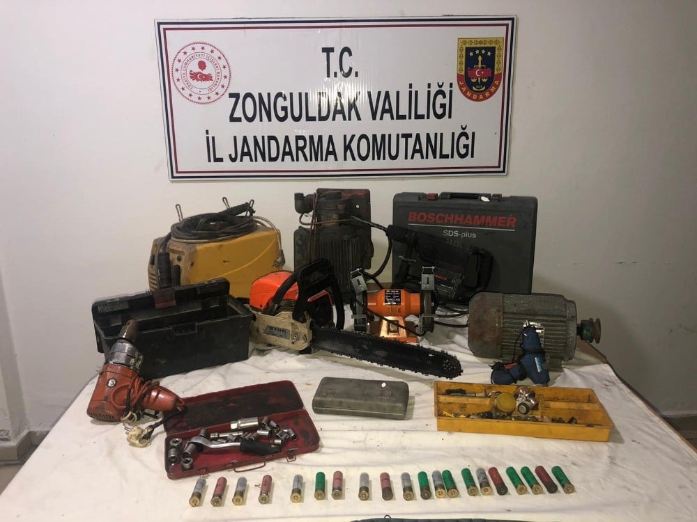 Jandarma 2 yıl önceki hırsızlık olayını çözdü 