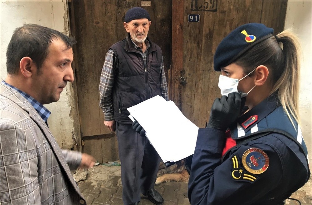 Jandarma 65 yaş ve üzeri vatandaşlar için seferber 