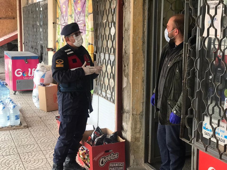 Jandarma ekipleri denetimlerine devam ediyor 