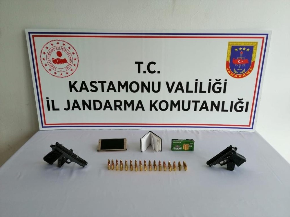 Jandarma ekiplerinden tefeci operasyonu 