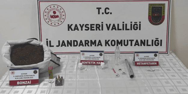 Jandarma ekiplerinden uyuşturucu operasyonu