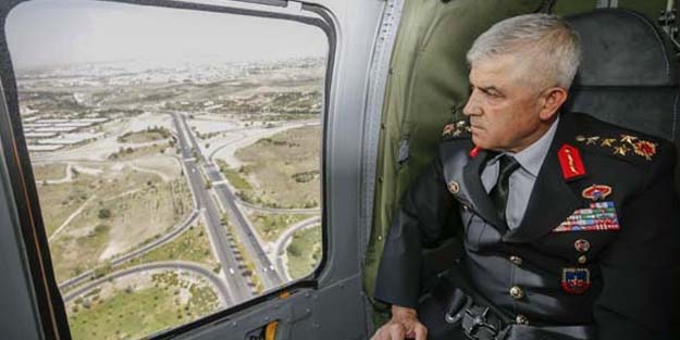 Orgeneral Çetin, trafik tedbirlerini havadan denetledi
