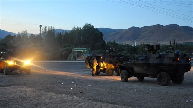 Jandarma karakoluna taciz ateşi