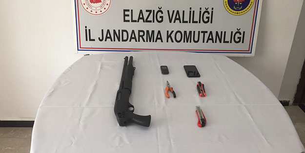 Jandarma suç üstü enseledi!