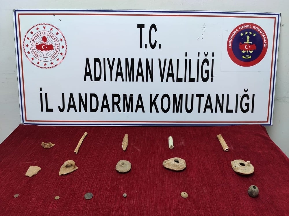 Jandarma suçlulara göz açtırmıyor 
