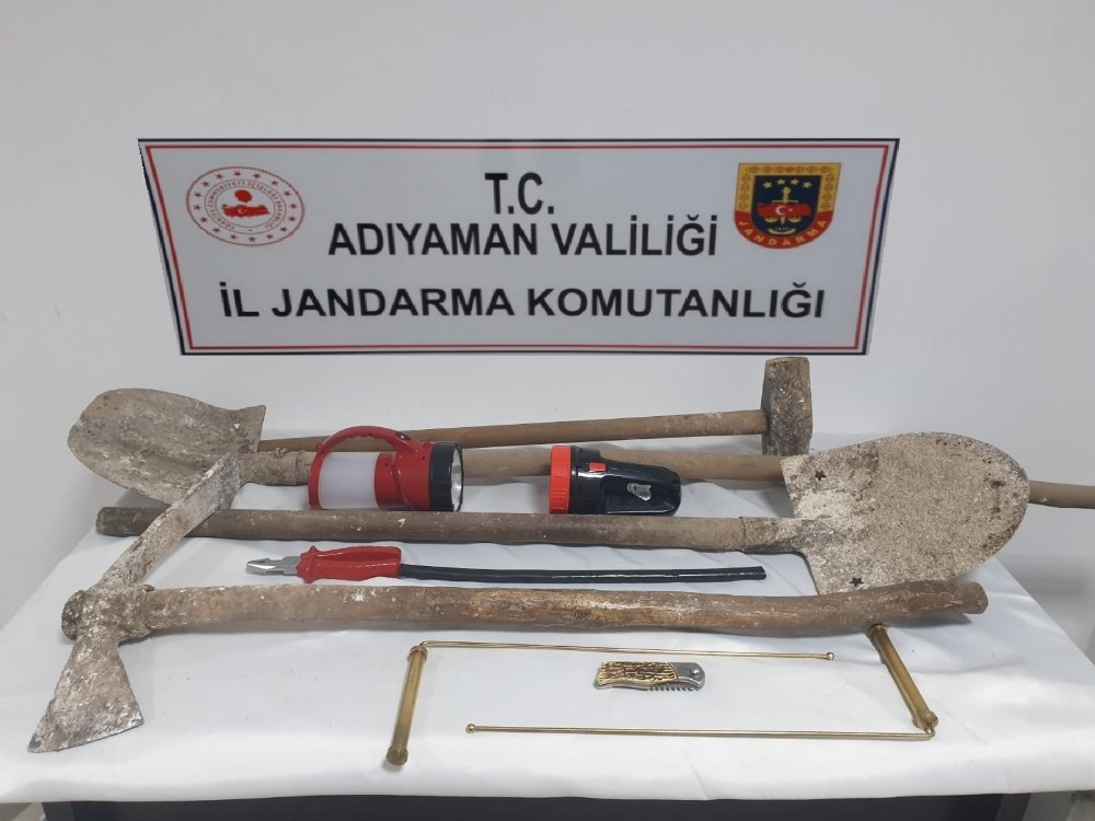 Jandarma suçlulara göz açtırmıyor 