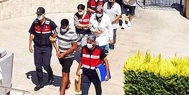 Jandarma ve MİT'ten FETÖ operasyonu