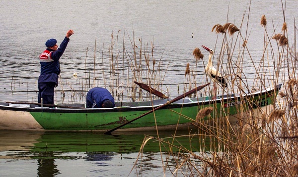 Jandarma, Yaren leyleği selamladı