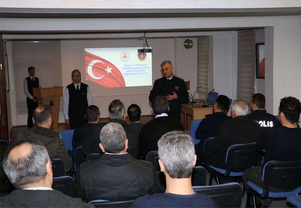 Jandarmadan afet bilgilendirme toplantısı 