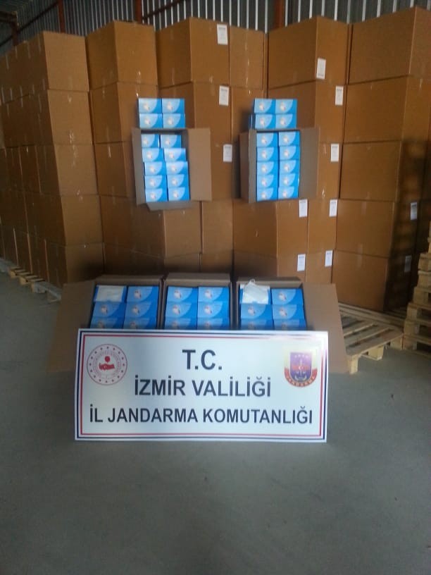 Jandarma’dan büyük operasyon: Milyonlarca cerrahi maske ele geçirildi 