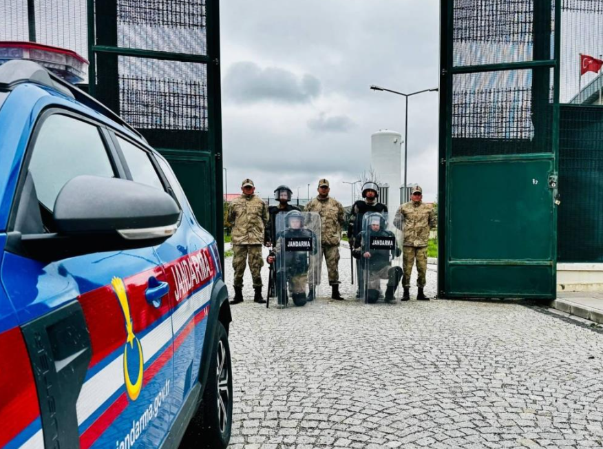 Jandarmadan düzensiz göç ile müdahale