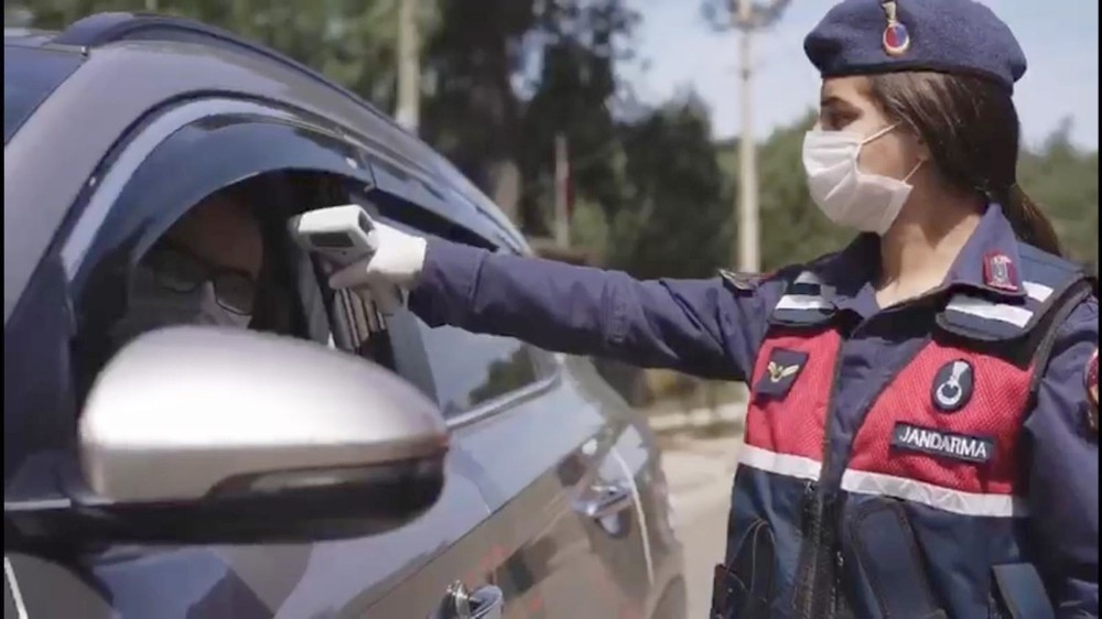 Jandarmadan görüntülü Trafik Haftası mesajı 