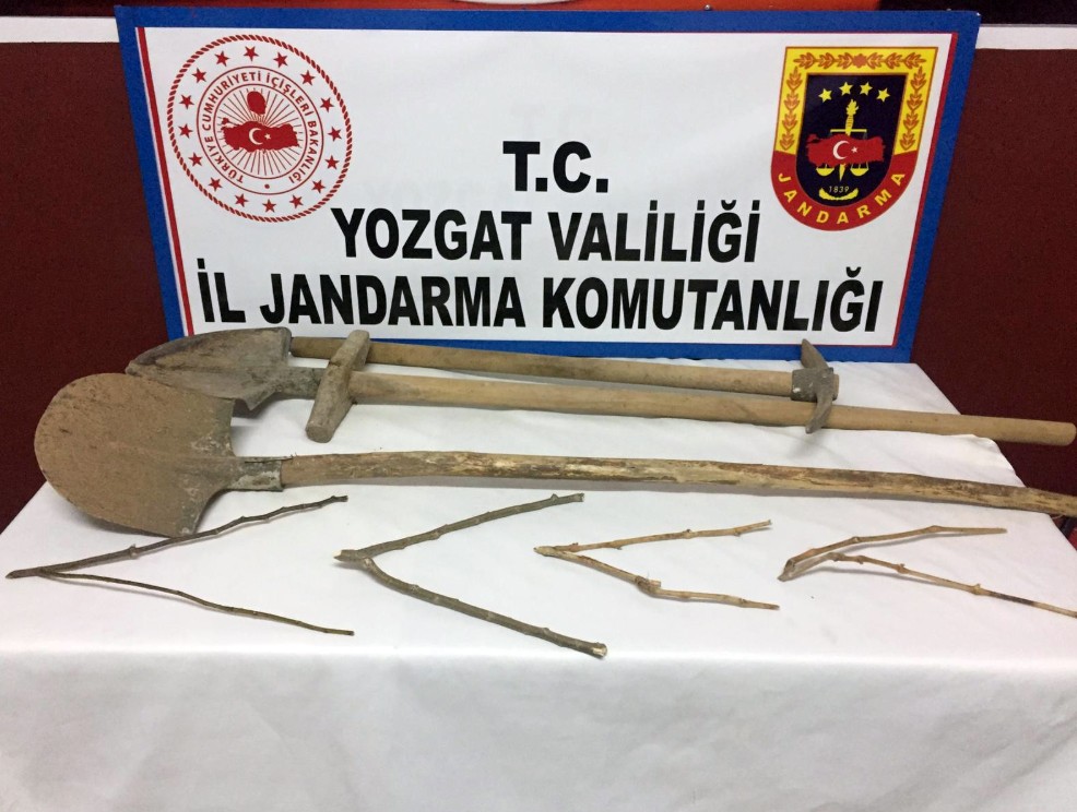 Jandarma’dan kaçak kazıya suçüstü 