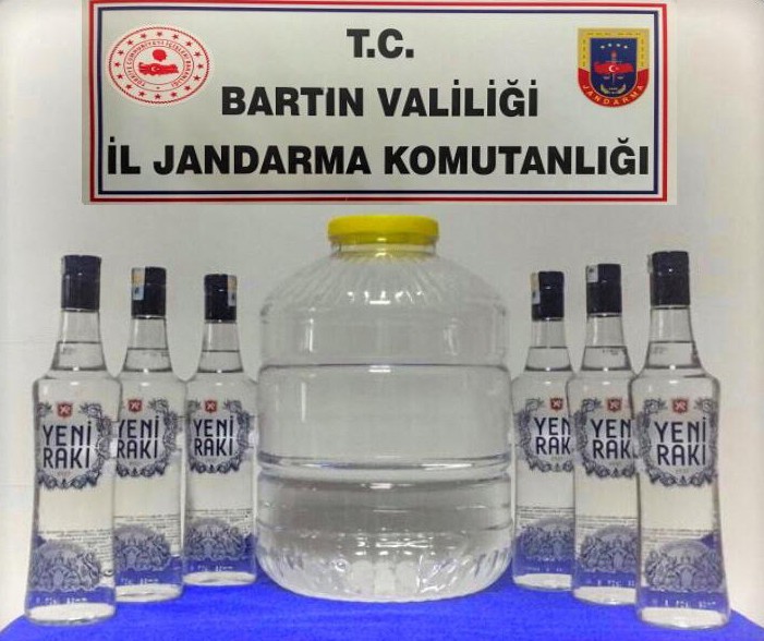 Jandarmadan sahte içki operasyonu 