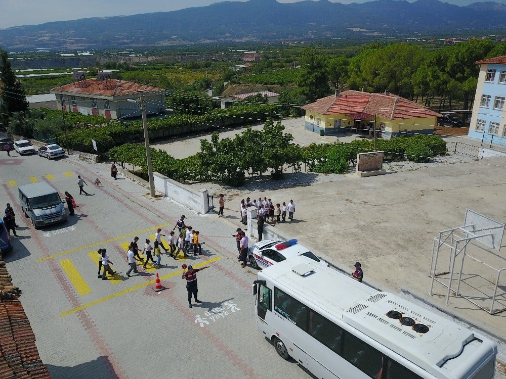 Jandarma’dan servis araçlarına 6 bin 816 TL ceza 