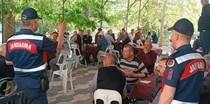 Jandarmadan suda boğulmalara karşı bilgilendirme faaliyeti