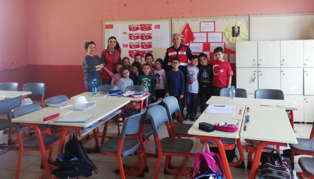 Jandarmadan “trafik semineri” 