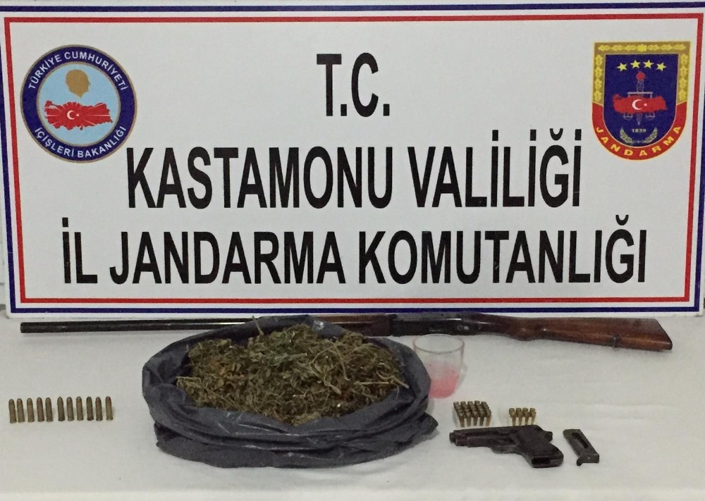 Jandarma’dan uyuşturucu operasyonu 