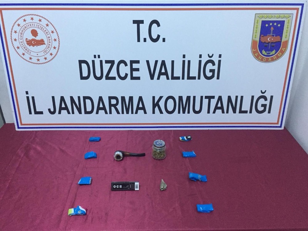 Jandarma’dan uyuşturucu operasyonu 