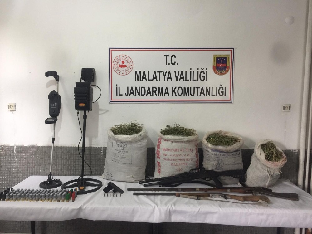 Jandarmadan uyuşturucu operasyonu:1 gözaltı 