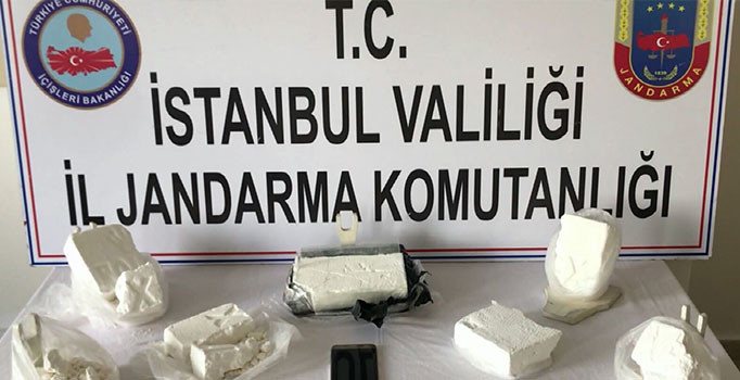 Jandarmadan zehir tacirlerine darbe