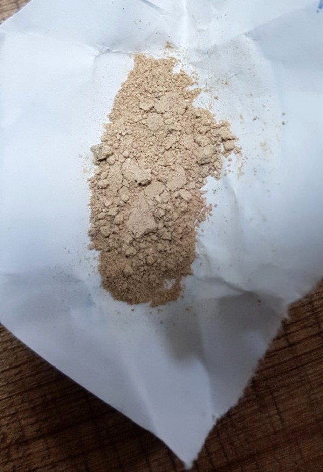 Jandarmanın durdurduğu şahıslardan eroin çıktı 