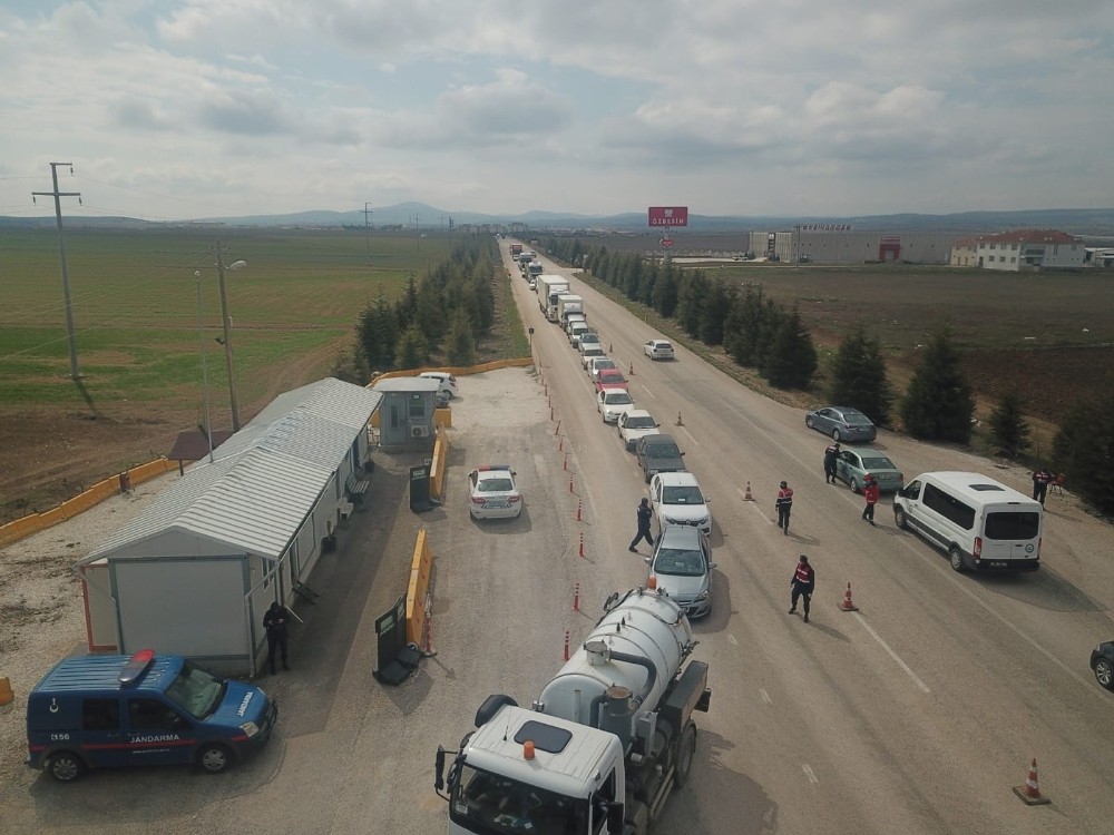 Jandarmanın virüs denetimi havadan görüntülendi 