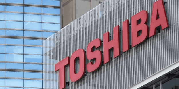 Japon devi üçe bölünüyor!