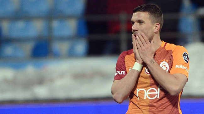 Japonların Lukas Podolski şaşkınlığı