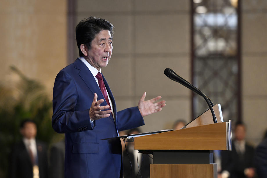 Japonya Başbakanı Abe’den corona virüsü talimatı 