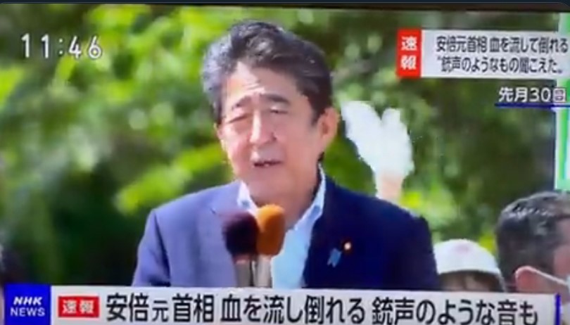 Japonya eski başbakanı Abe'ye suikast girişimi! Canlı yayında vuruldu