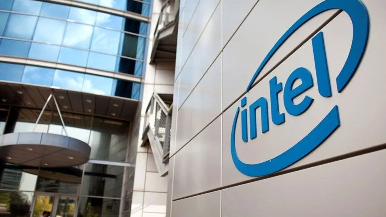 SoftBank'tan Intel'e 2 milyar dolarlık yatırım