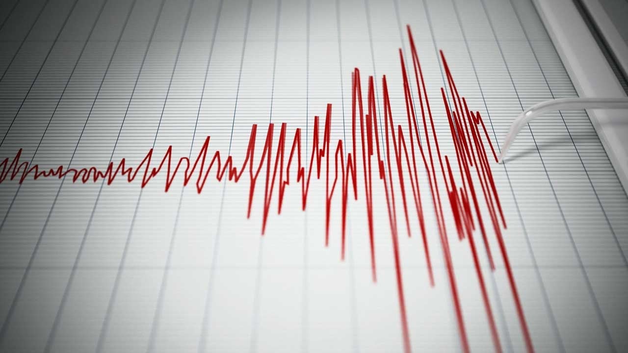 Japonya sallanmaya devam ediyor! Bir deprem daha oldu