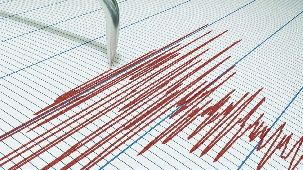 Japonya’da 6.9 büyüklüğünde deprem!