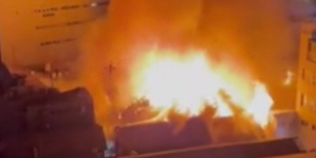 Japonya’da alışveriş merkezinde yangın