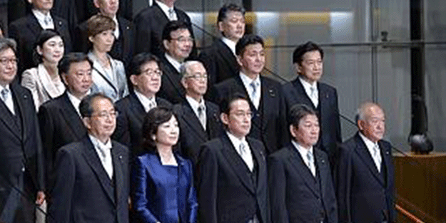 Japonya'da Başbakan Kişida'nın kamuoyu desteği neredeyse tam