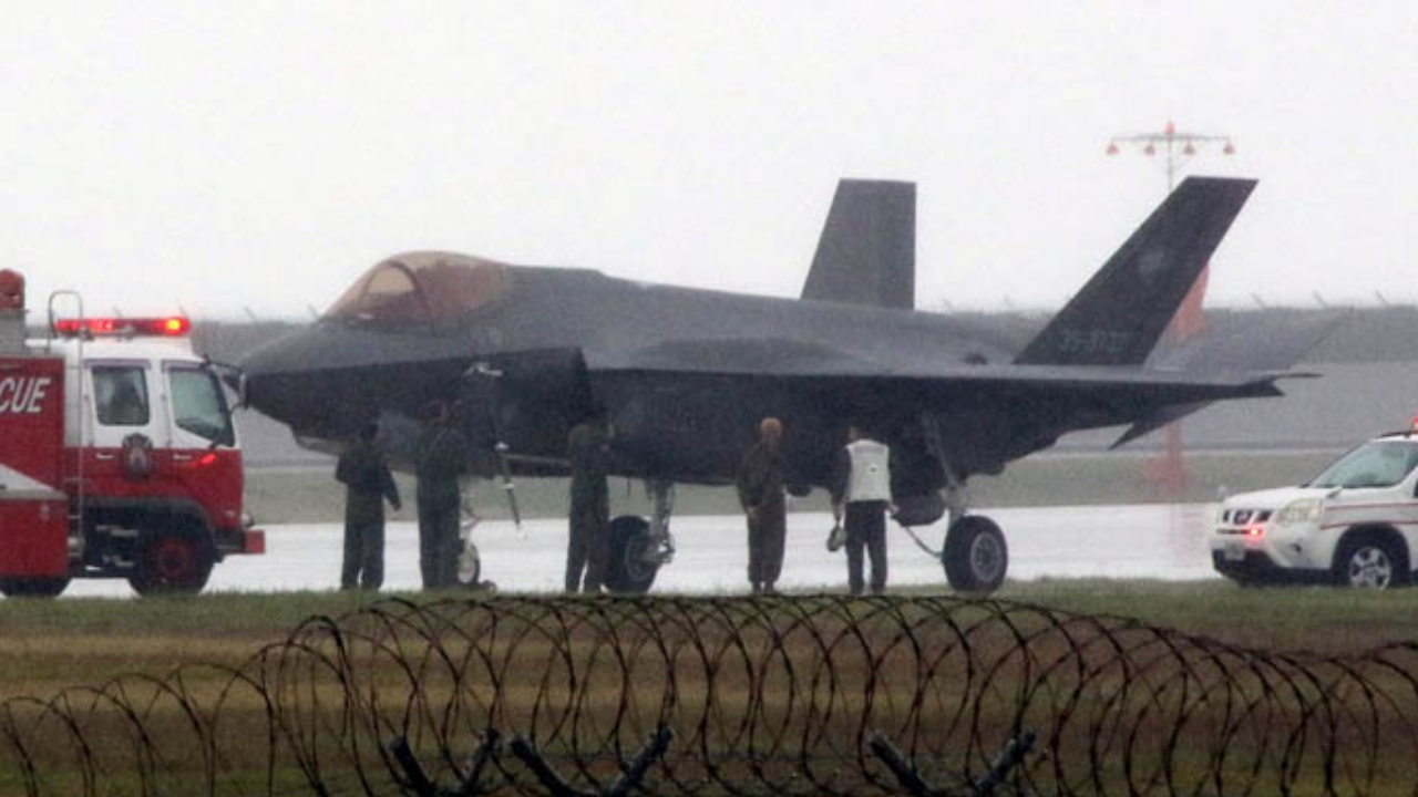 Japonya’da F-35 şoku! Uçuşlara kapatıldı
