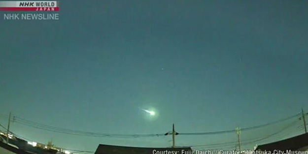 Gökyüzünde ateş topu şeklindeki cisim heyecanlandırdı!