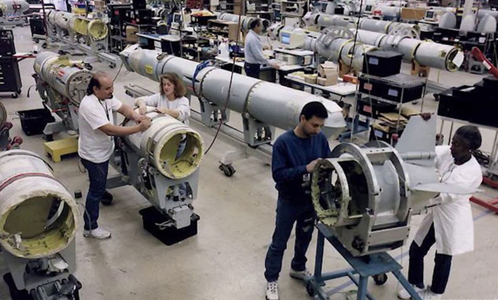 Japonya'dan 2.3 milyar dolarlık füze siparişi!