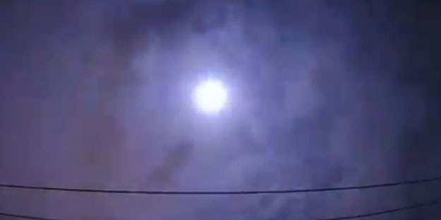 Japonya'nın Başkenti Tokyo'ya meteor düştü