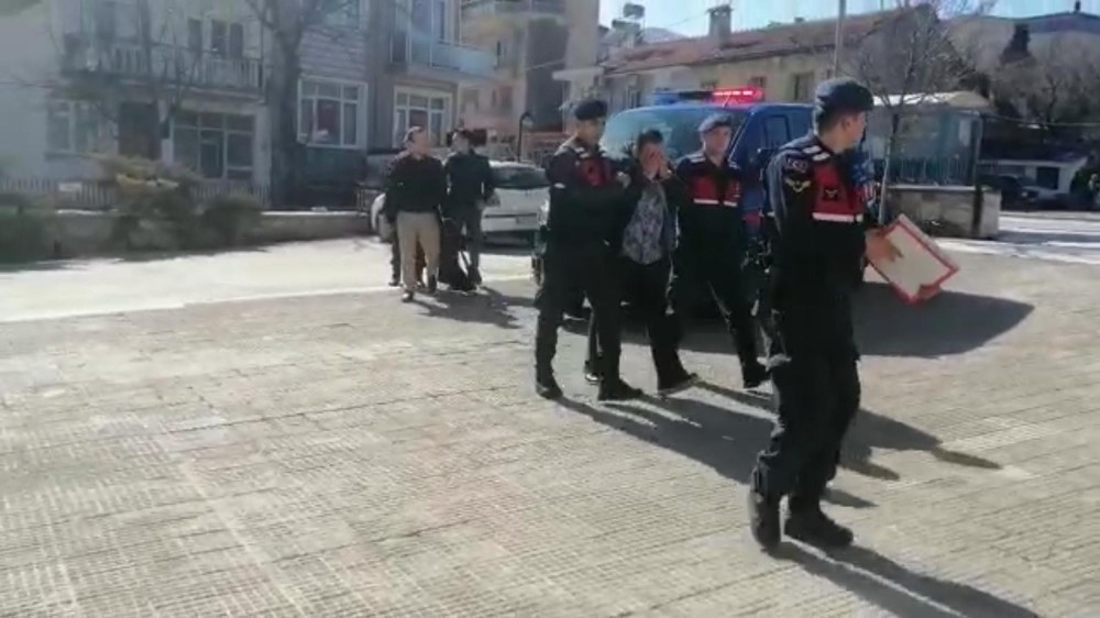 JASAT timi dolandırıcıyı 2 yıl sonra gazinoda eğlenirken yakaladı 