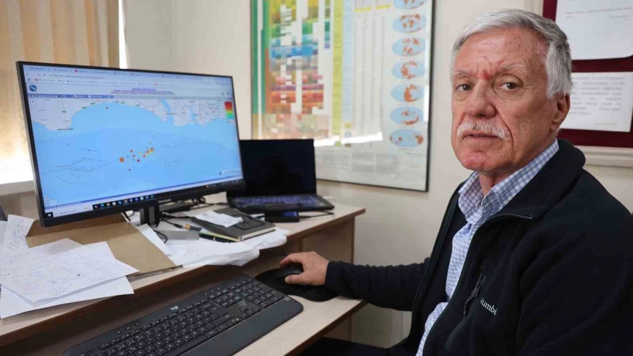 Jeoloji uzmanı uyardı: Esas tehlike o bölgede! İstanbul'da değil uyarı geldi